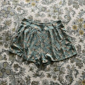 Dragonfly Anthropologie rayon shorts size 8